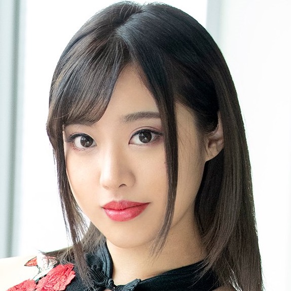 Akai Echika — Japanese AV actress