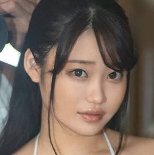 Amahira Riku — Japanese AV actress
