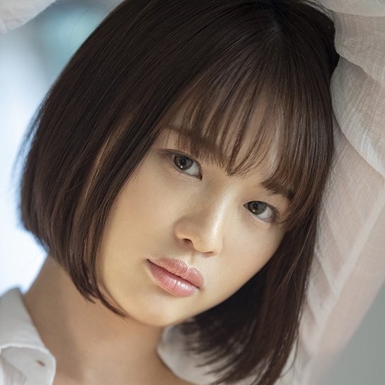 Aoi Yuika — Japanese AV actress