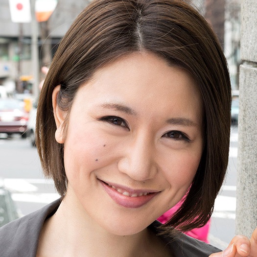 Ichikawa Tsubasa — Japanese AV actress