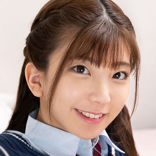 Momosaki Miiro — Japanese AV actress