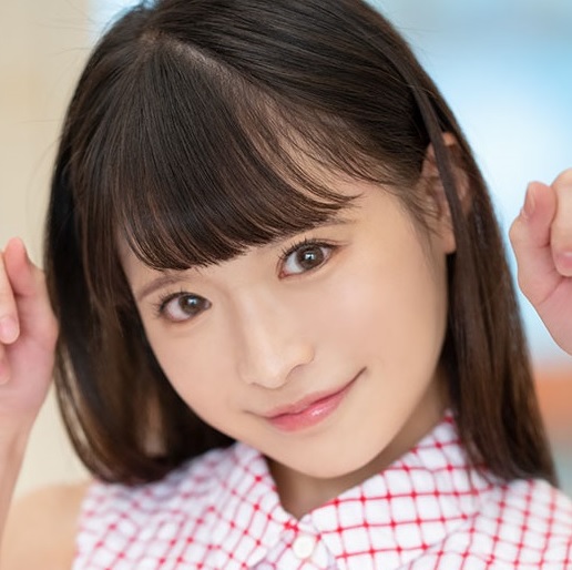 Nijiiro Gumi — Japanese AV actress